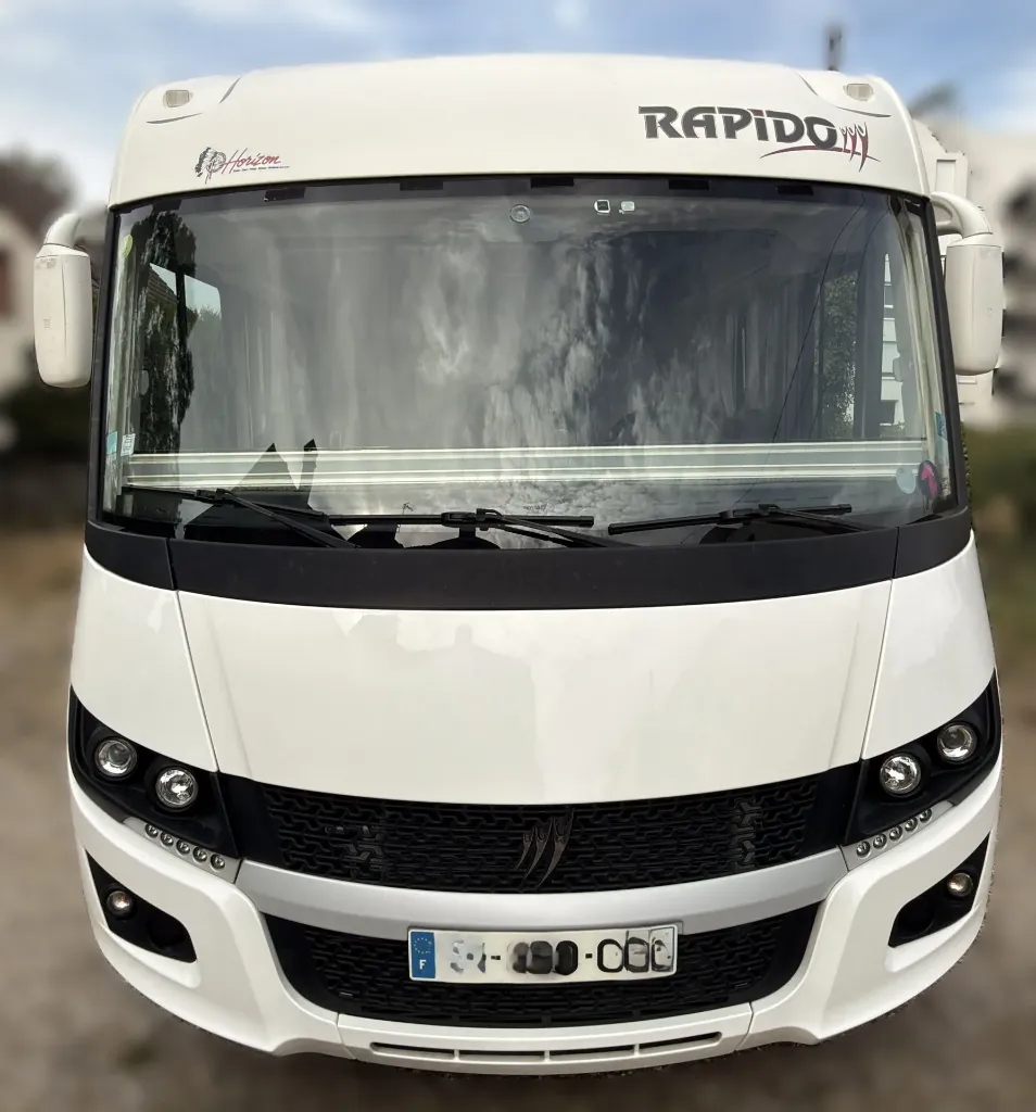 RAPIDO 883F